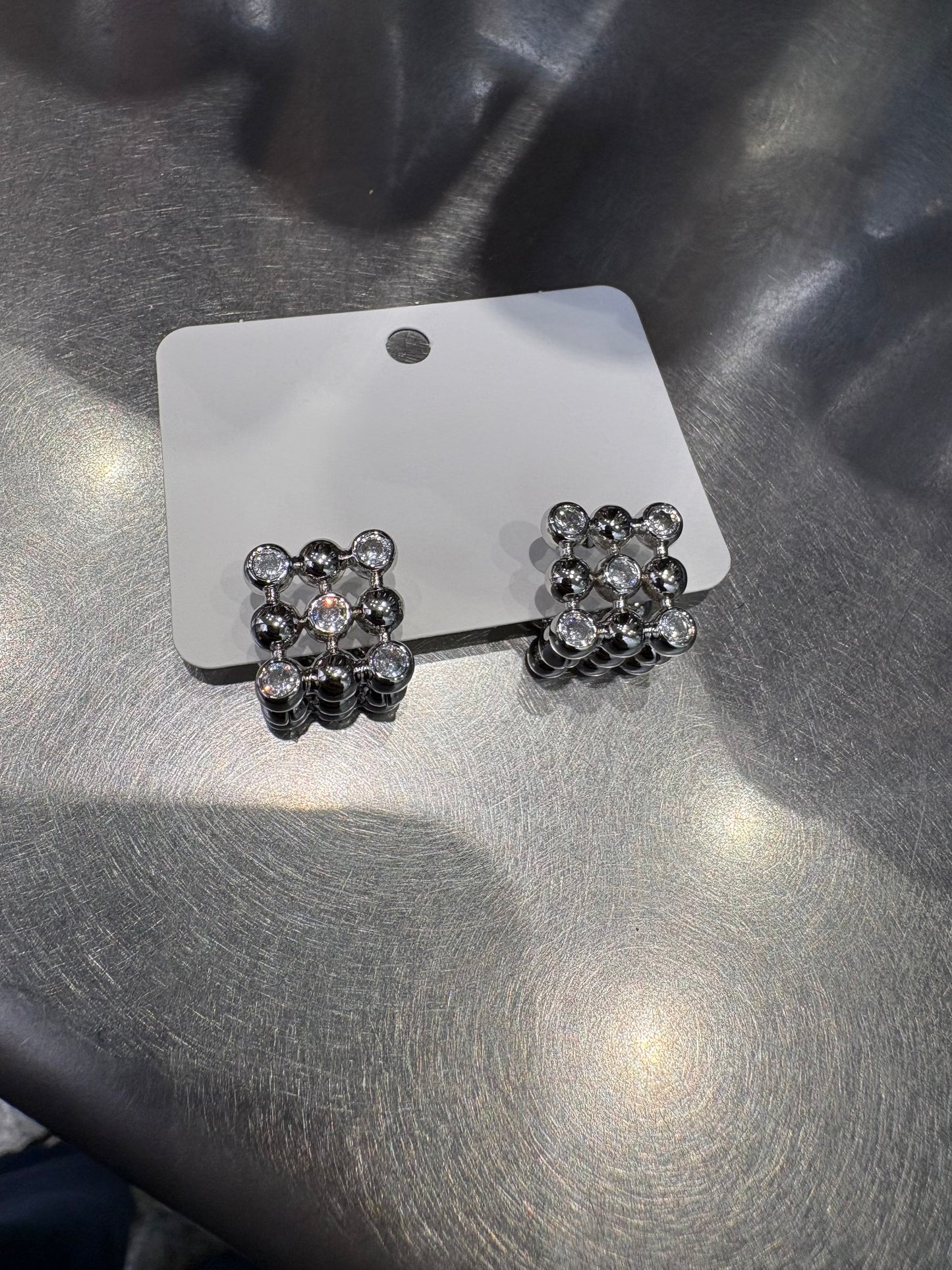 Square shaped earrings