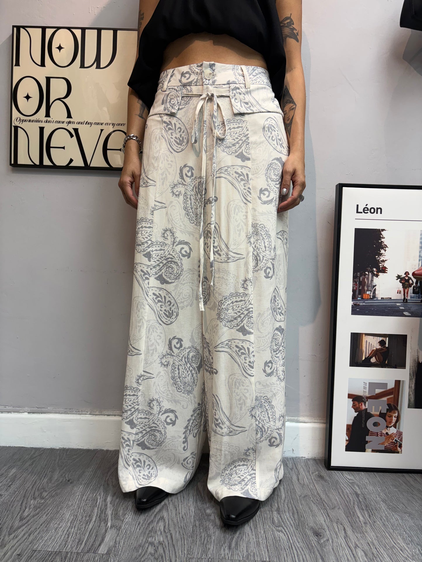 Paisley half elastic pants #00659