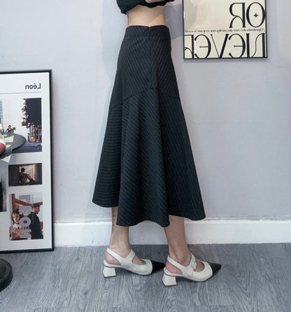 Striped a shaped skirt #00819