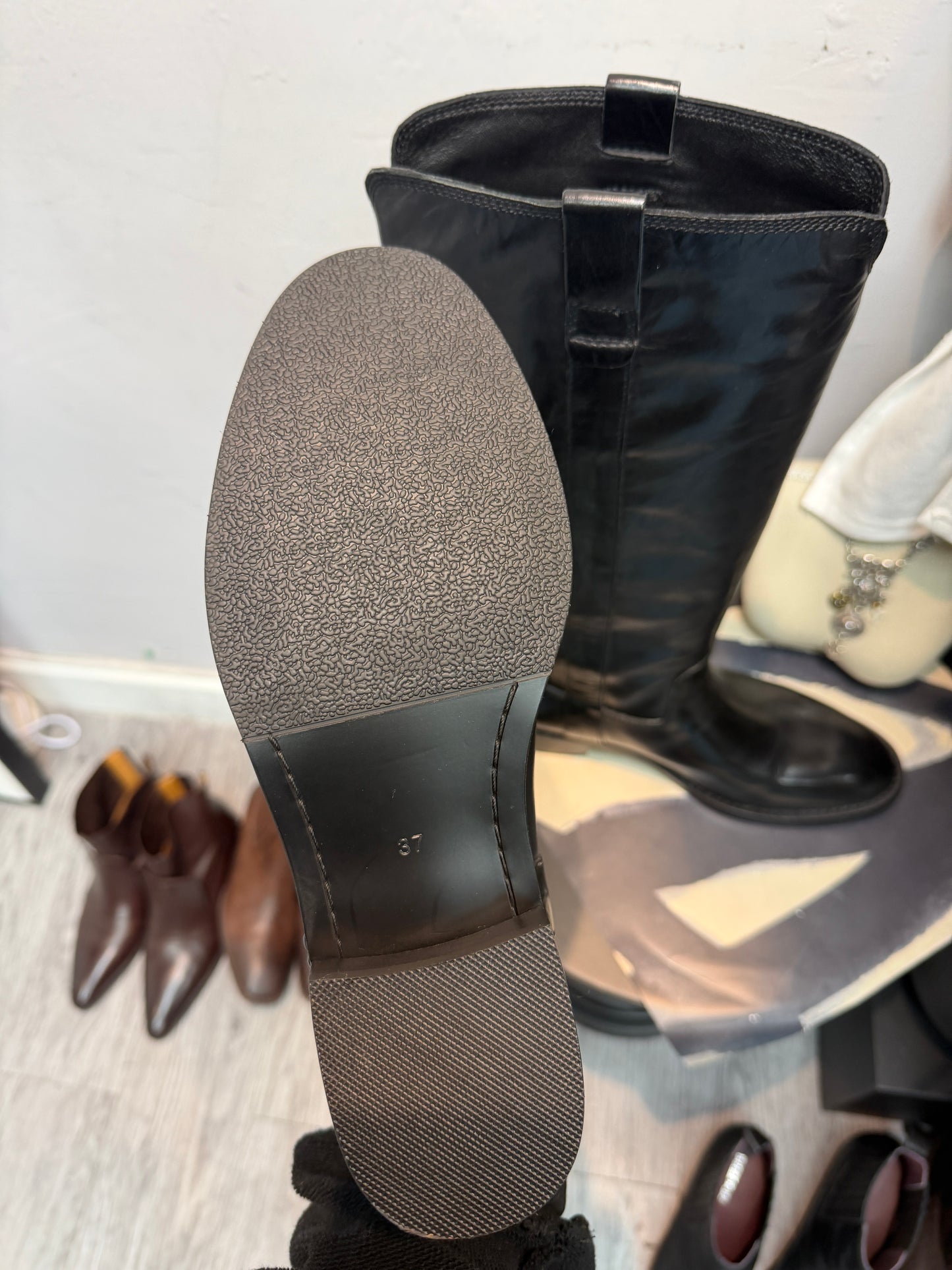 Side v shape Italy Lambskin boot