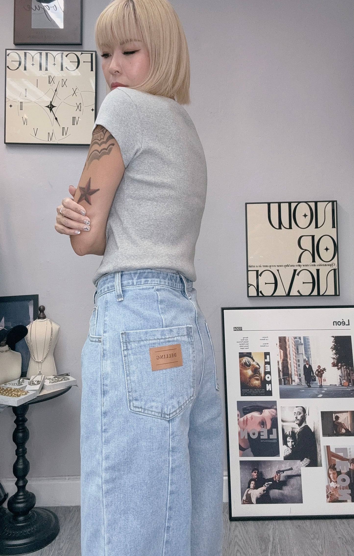 Big sale~~~Back tag Jeans
