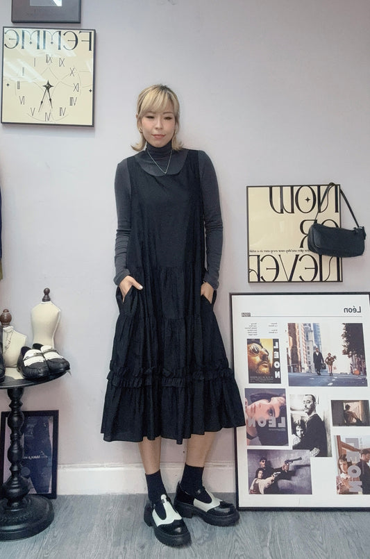 Ruffle hem plain vest dress
