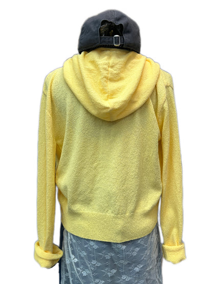 With hat knitted outer