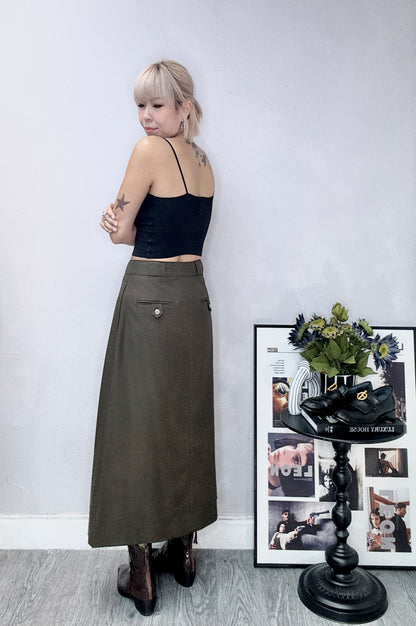 Pencil skirt  (not included belt)