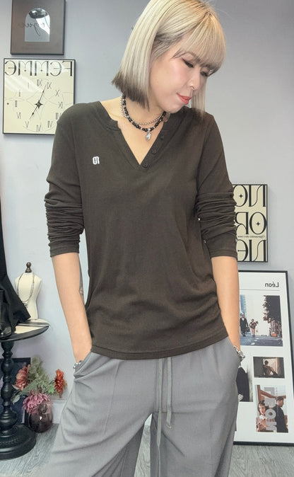 V neck embroidered logo top