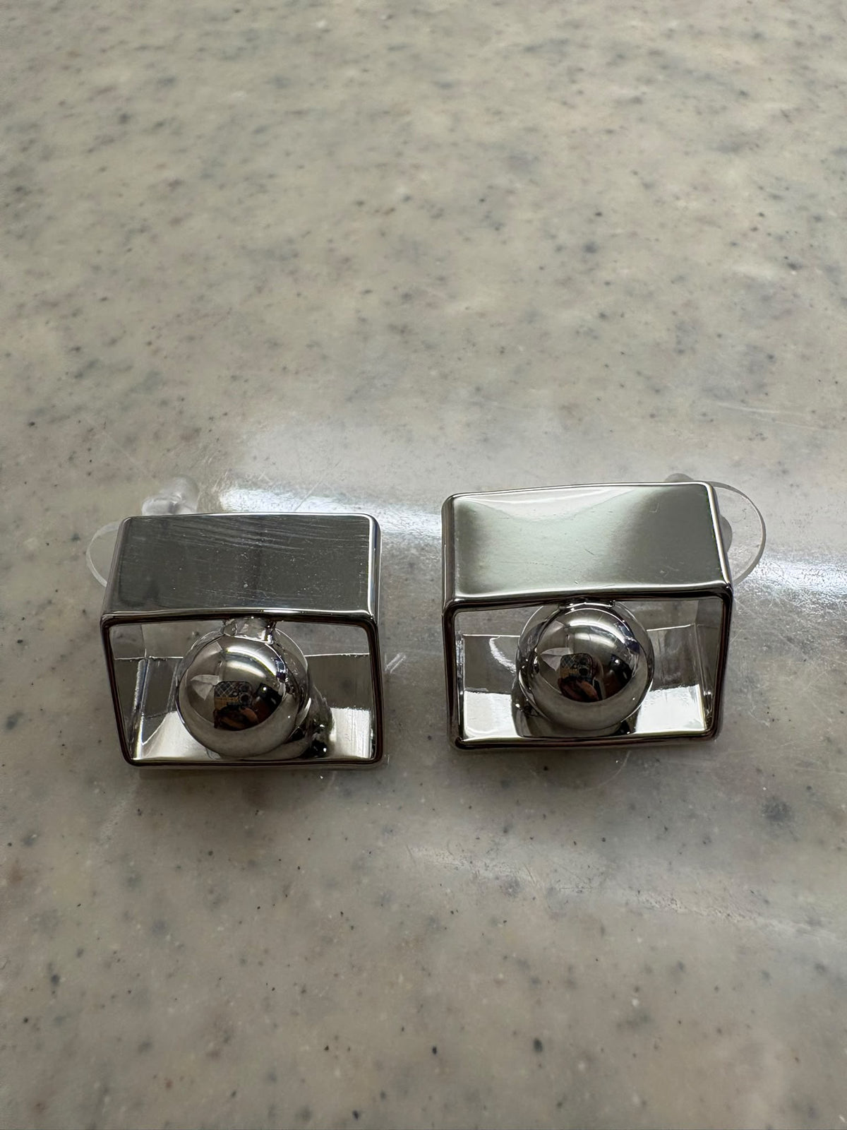 Cube frame with sphere stud earrings #ass012