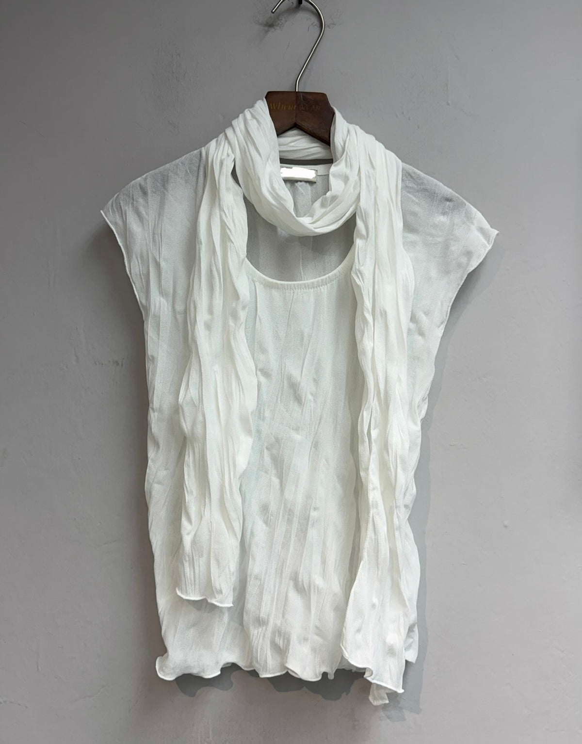 (A/W)With scarf embossed top #00833