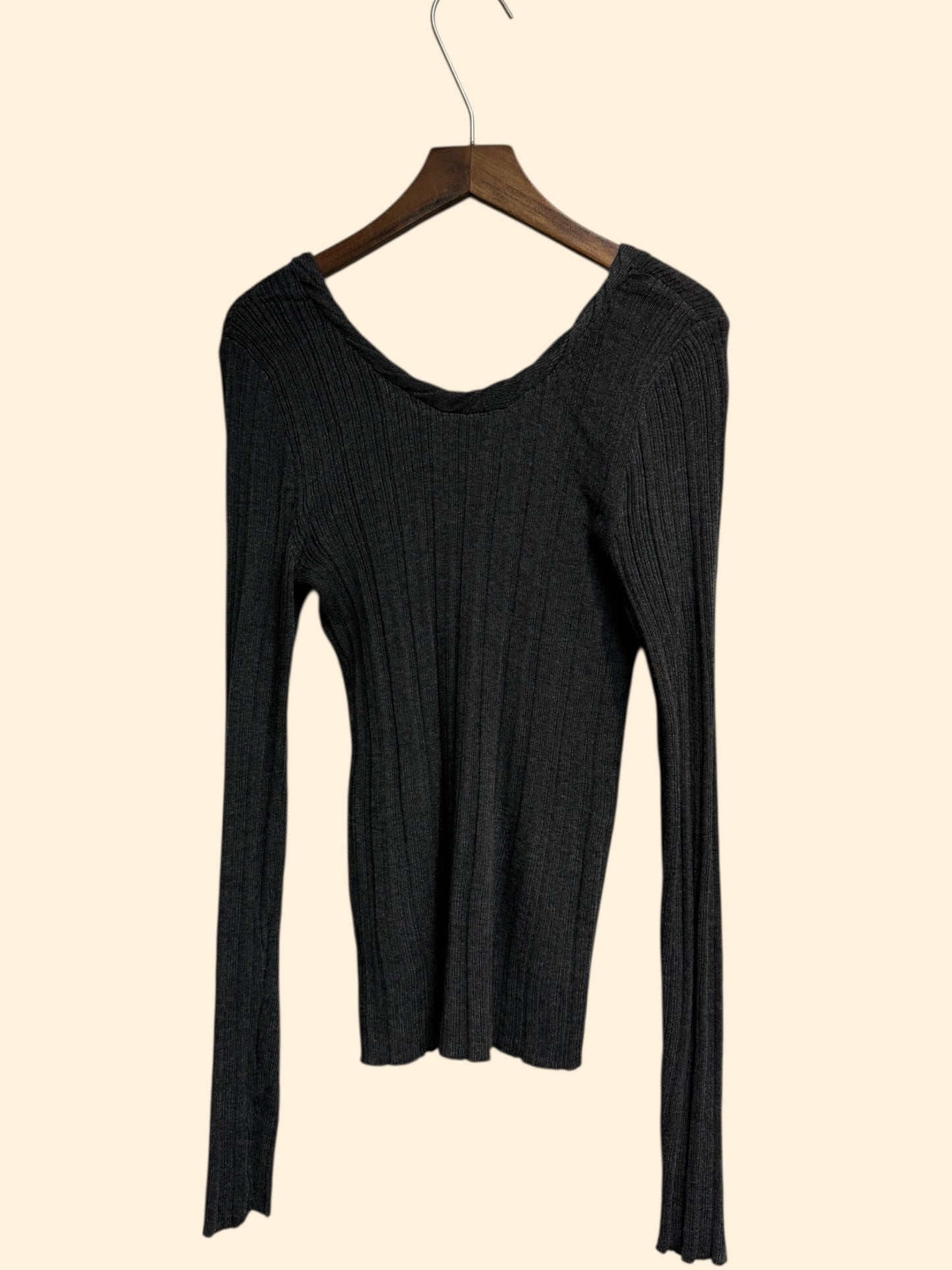Twist collar knit top