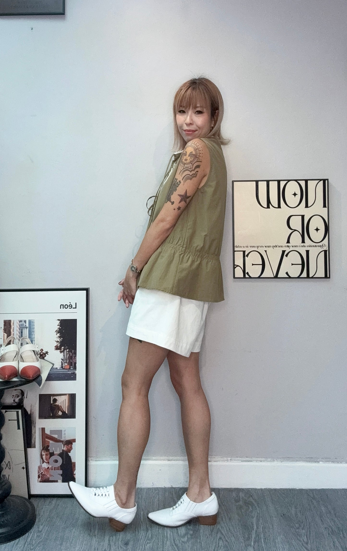 Front embroidery tie sleeveless blouse #00759