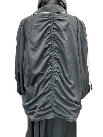 Zip sleeves windbreaker