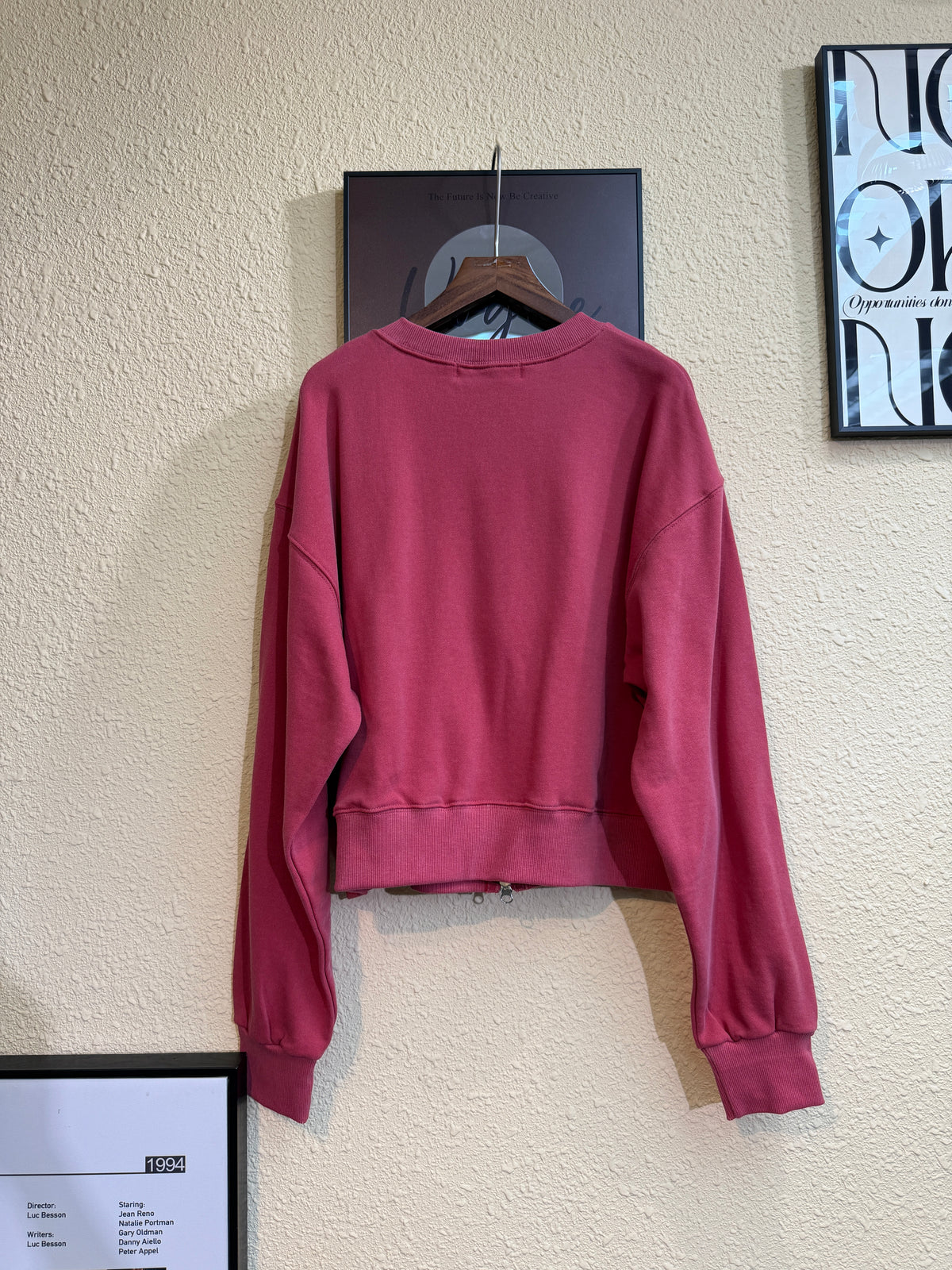 Front words zip outer #00932