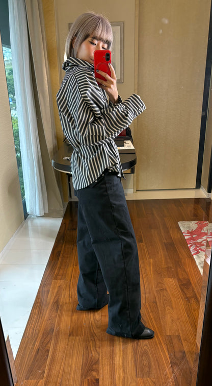 Side hook stripe shirt