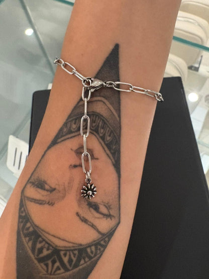 Daisy bracelet