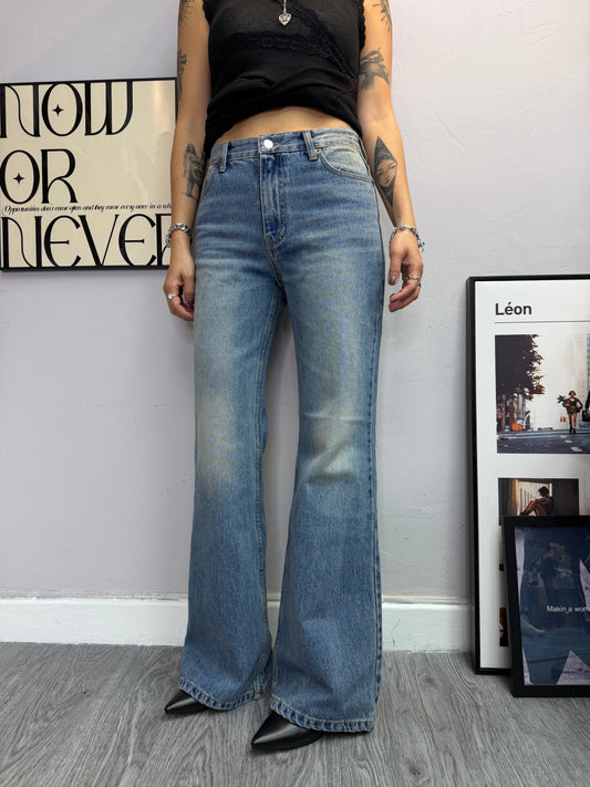 Washing boot cut jeans #00357