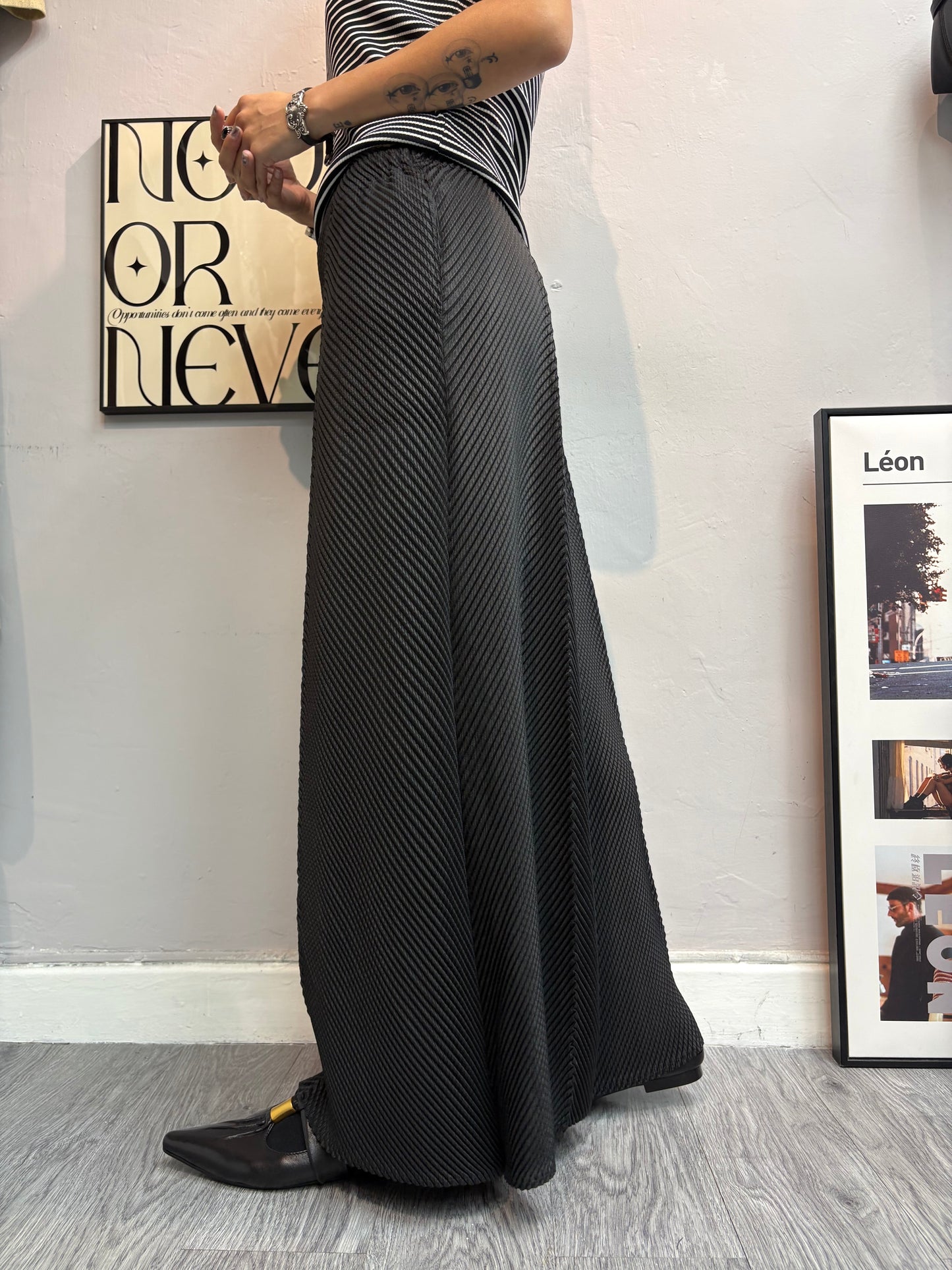 Embossed wide leg pants #00711