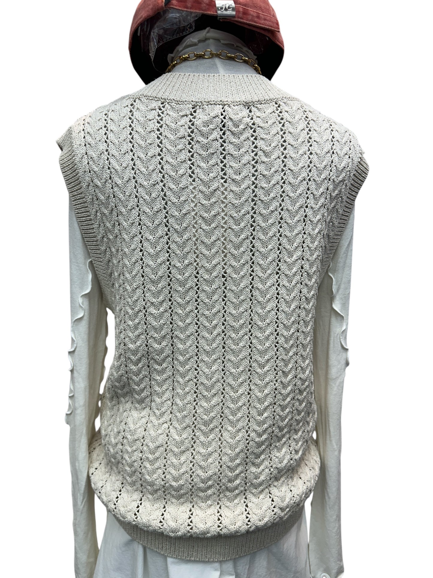 Knit vest