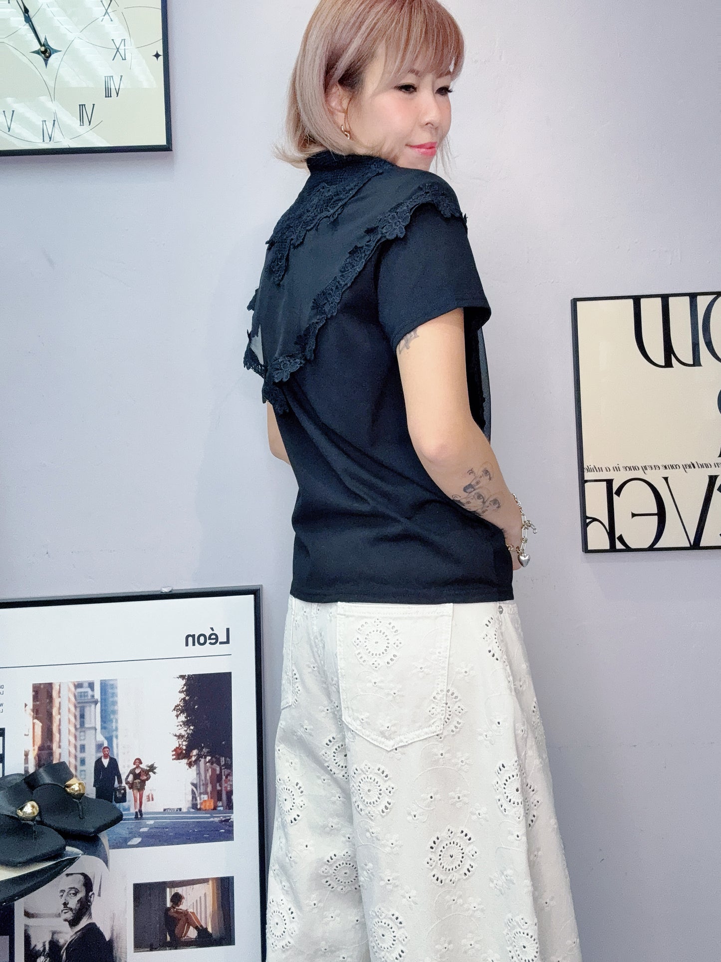 With embroidery see through scarf tee #00612