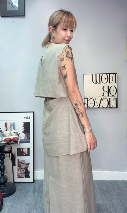 Back cut out linen tank top #00752