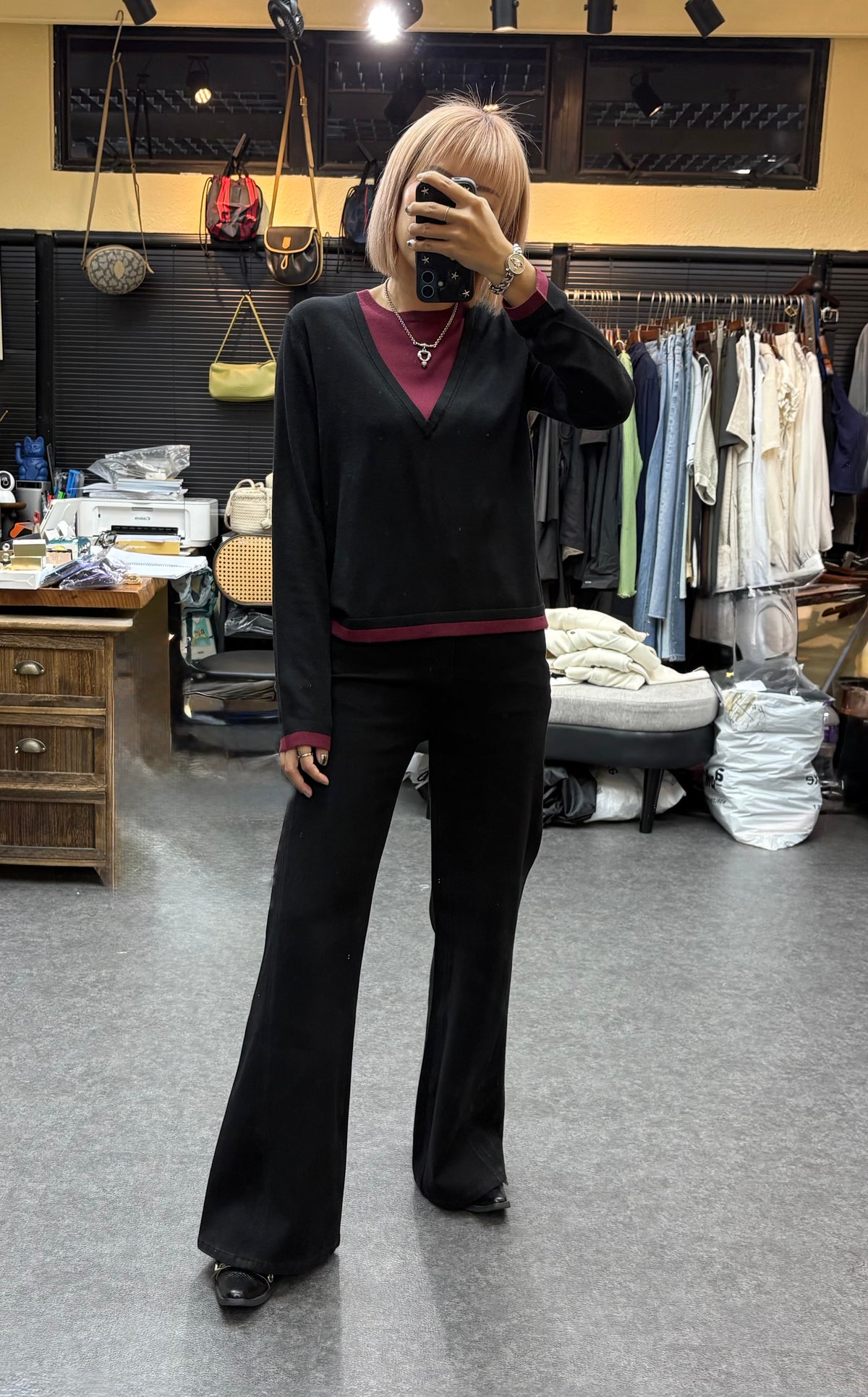 Fake two pieces big v collar knitted top #00934