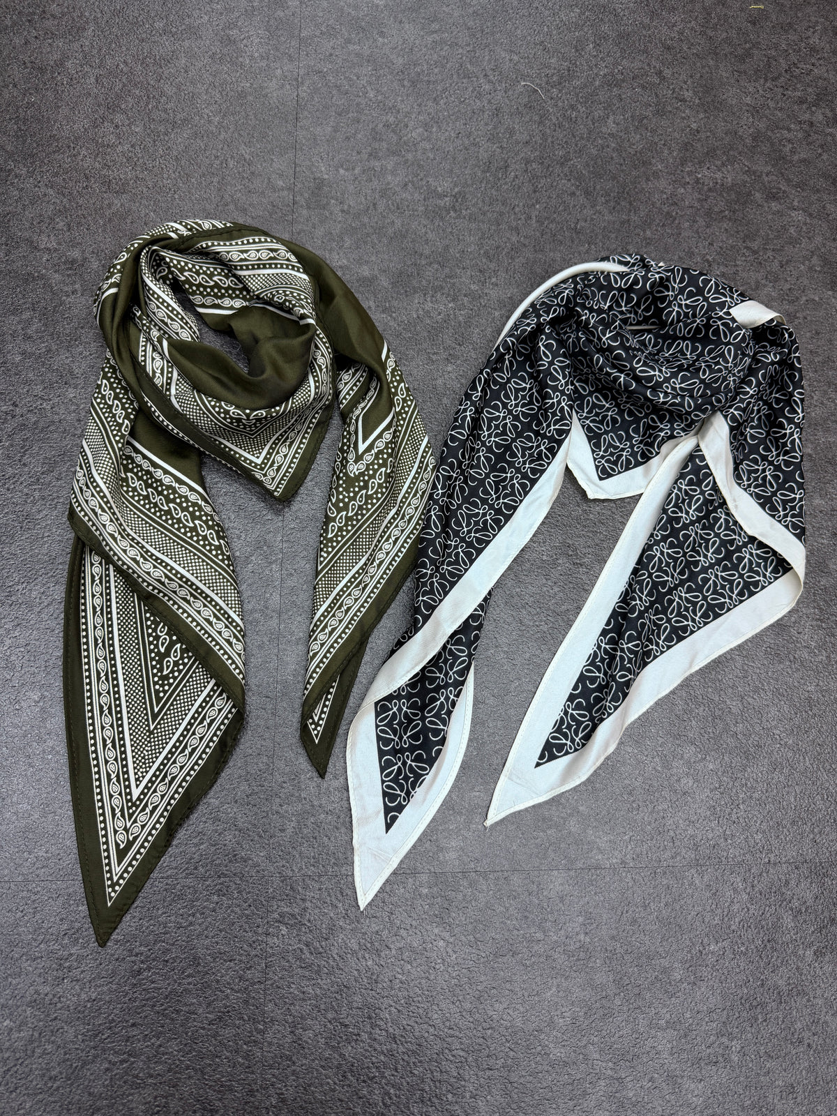 Silky pattern triangle scarf