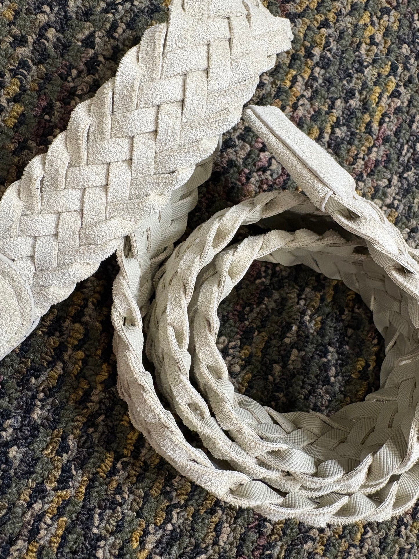 Suede weaved belt