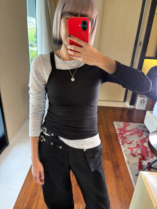 Double strap fake two pieces tee