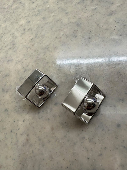 Cube frame with sphere stud earrings #ass012