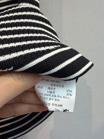 Striped knitted tank top #00725