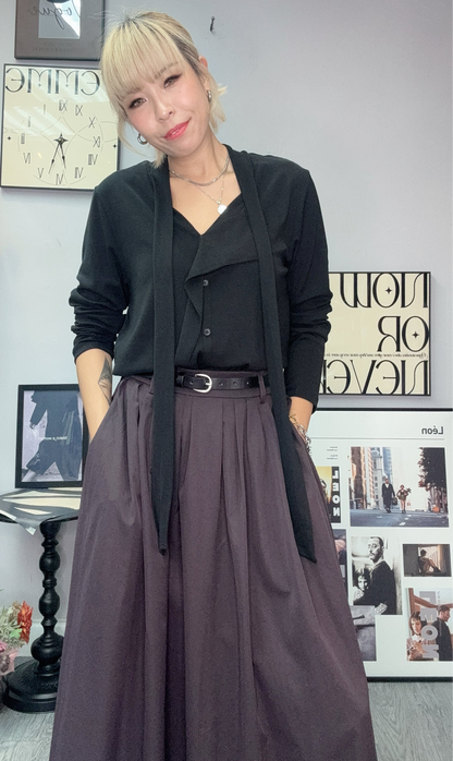 Two way cotton v neck top