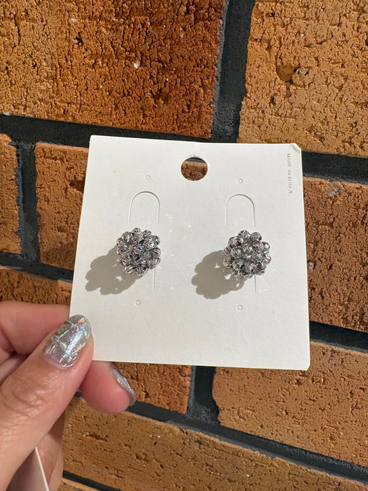 *Special* 3D ball shaped earrings(fix price)