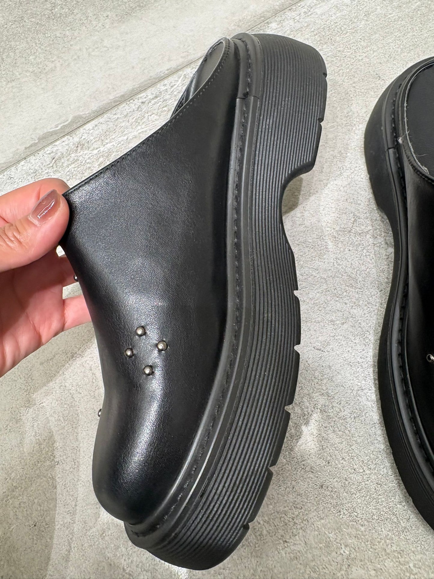 Mini beans sandals