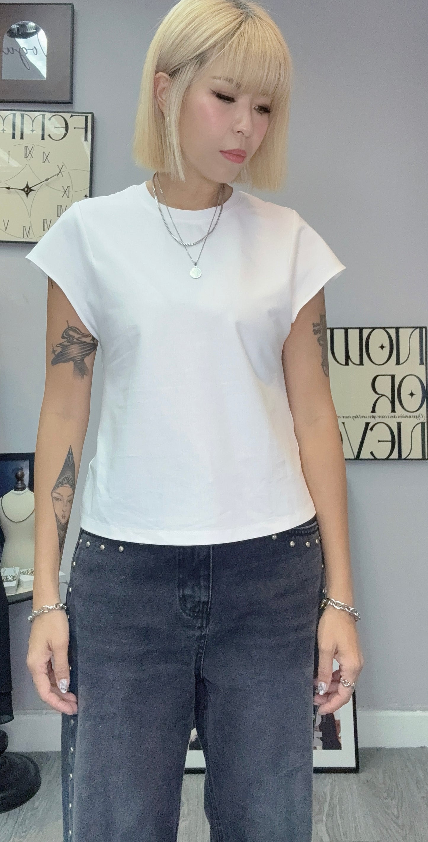 Plain tee