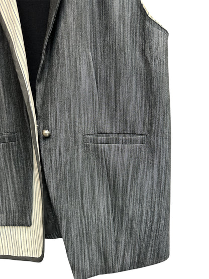 Parallel line vest blazer