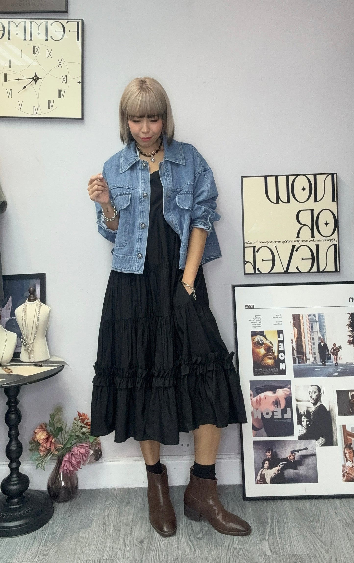 Take off collar denim jacket