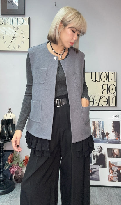Pleated hem vest wool jacket