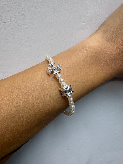 Mini pearl cross elastic bracelet