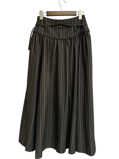 Straight strips skirt