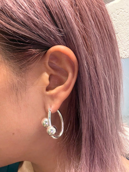 Two balls earrings