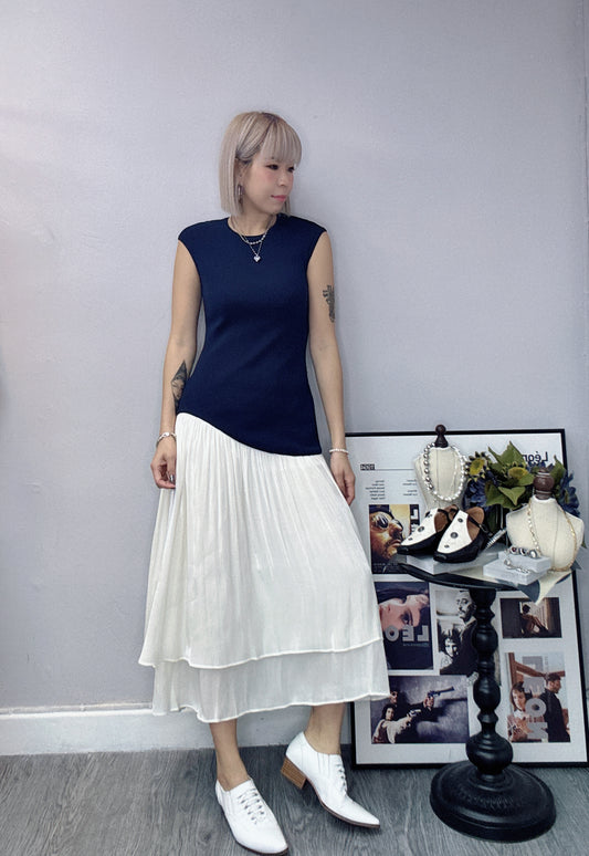 Knitted dress with silk