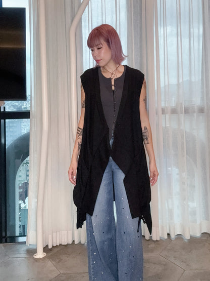 Deep V sleeveless outer #00813