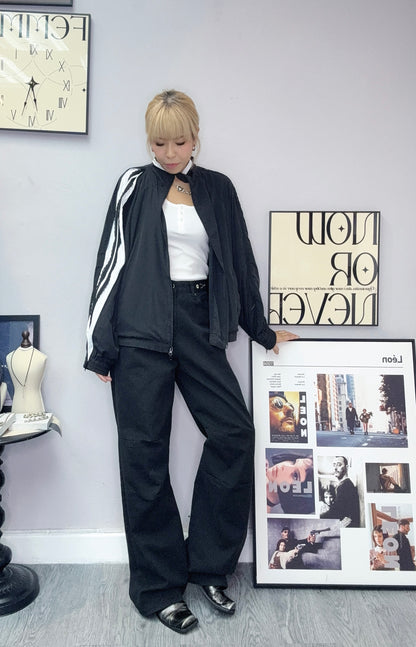 Zip sleeves windbreaker