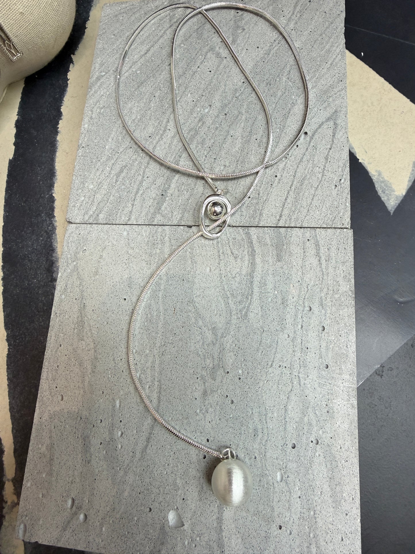 Matte beads long necklace