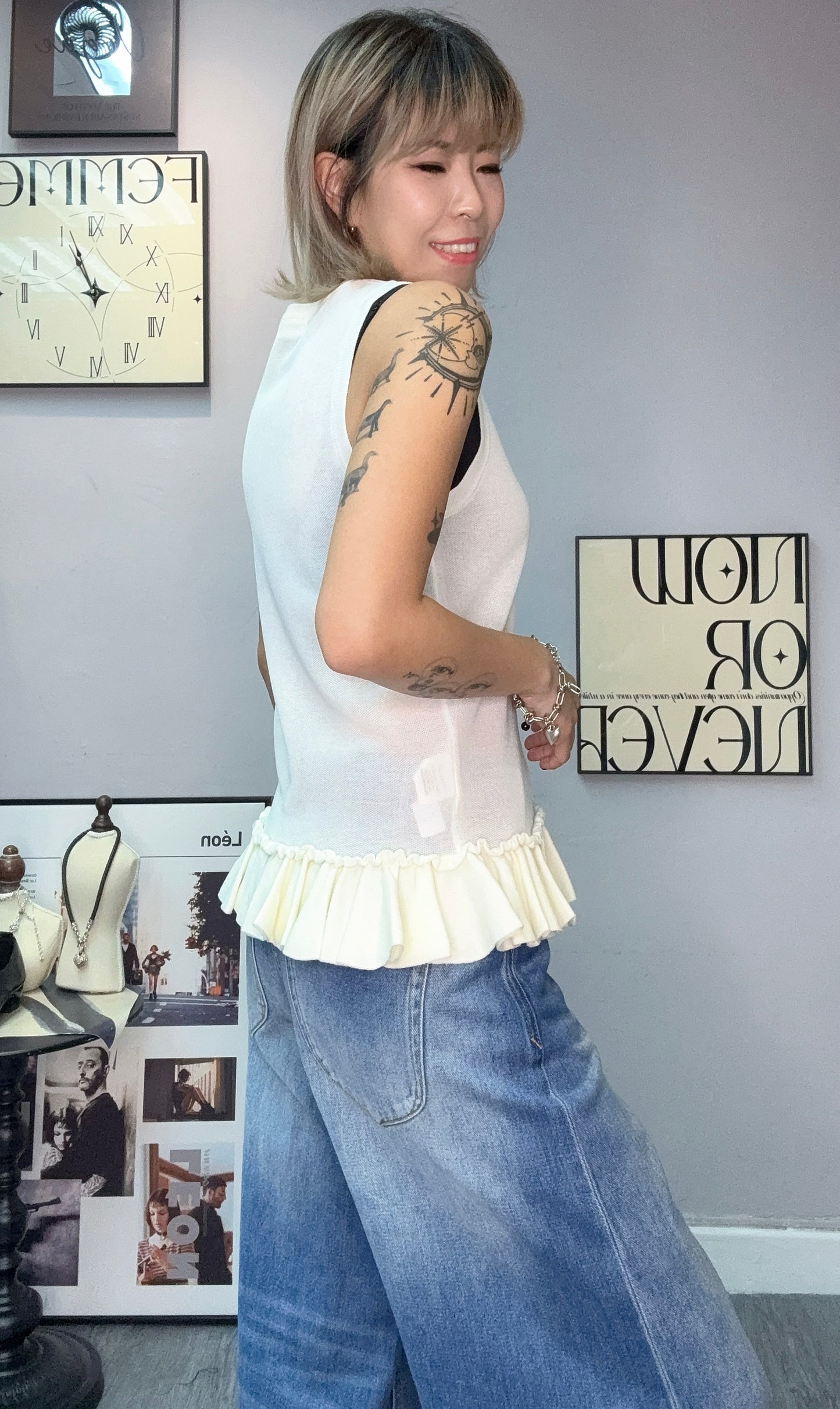 Front buttons ruffle knit vest #00507