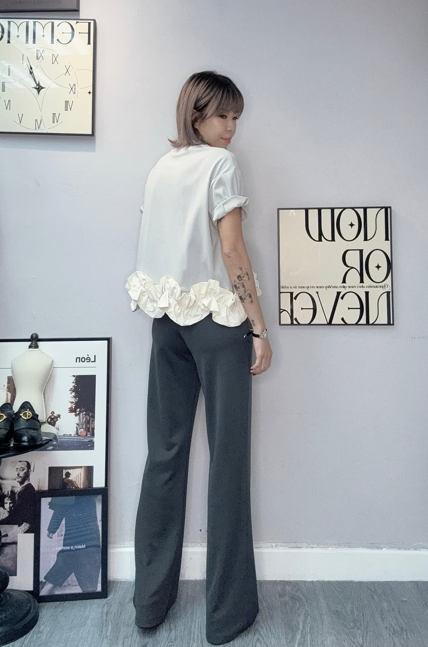 (🏷️-40%）Ruffle hem plain tee #00387