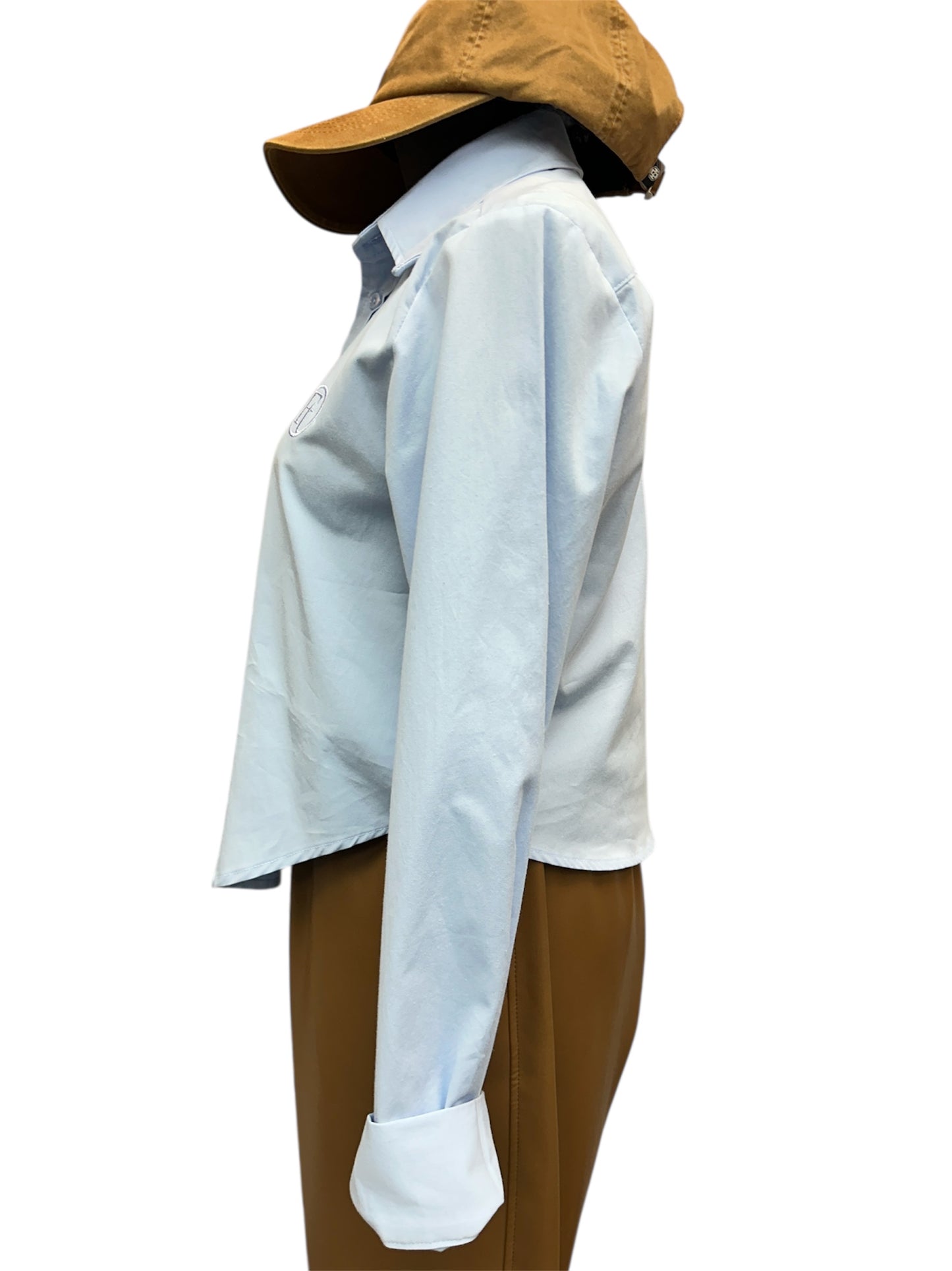 Embroidered letter fit cutting short shirt