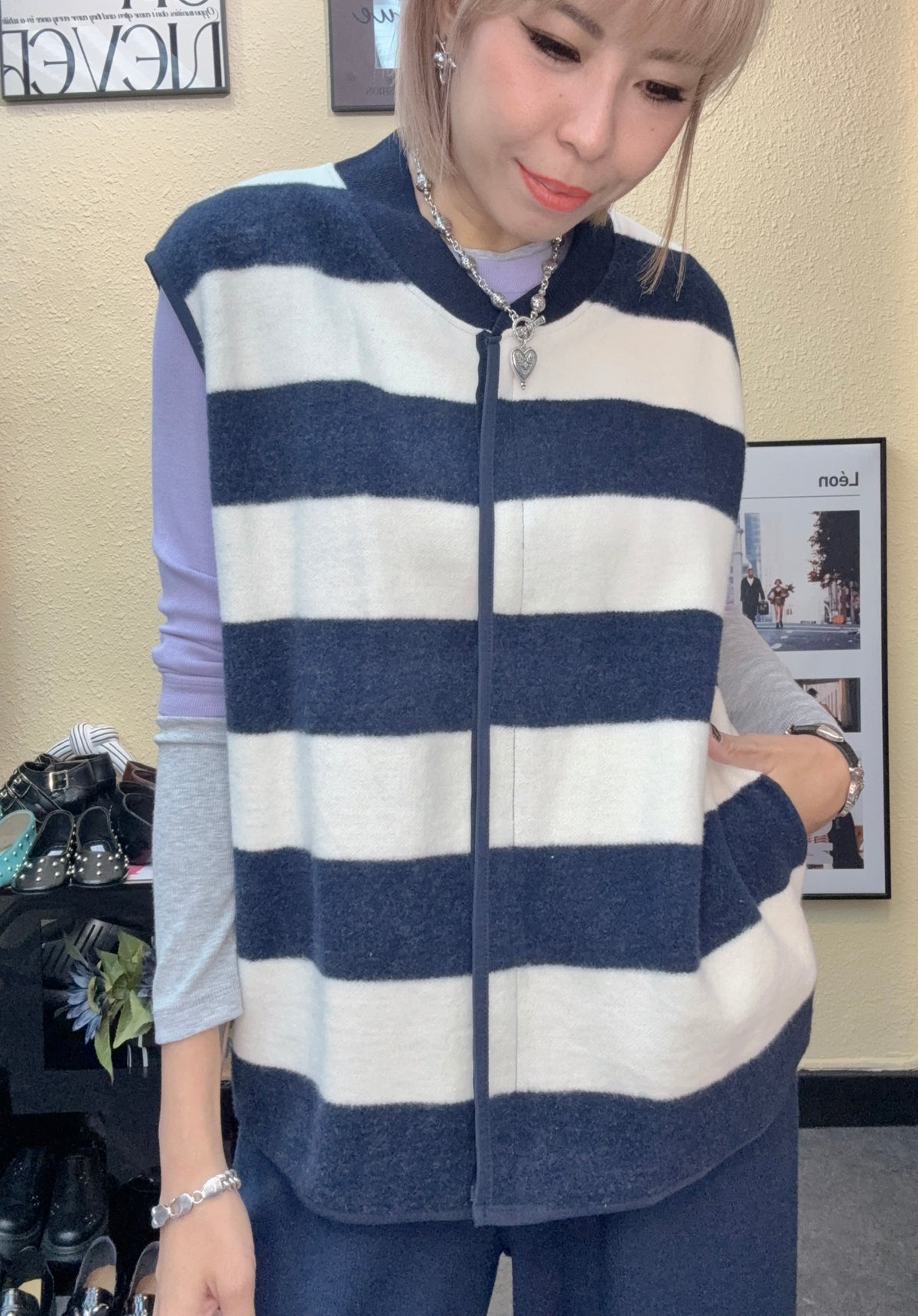 Striped blush cloth vest outer #01000