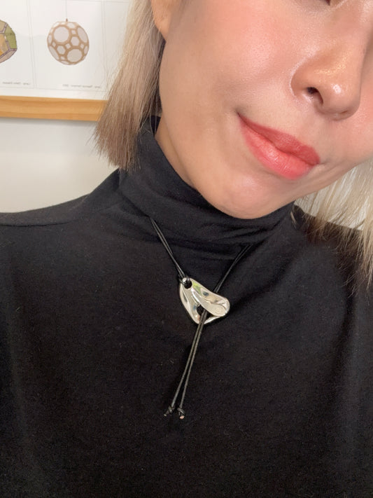 Silver bean shape necklace