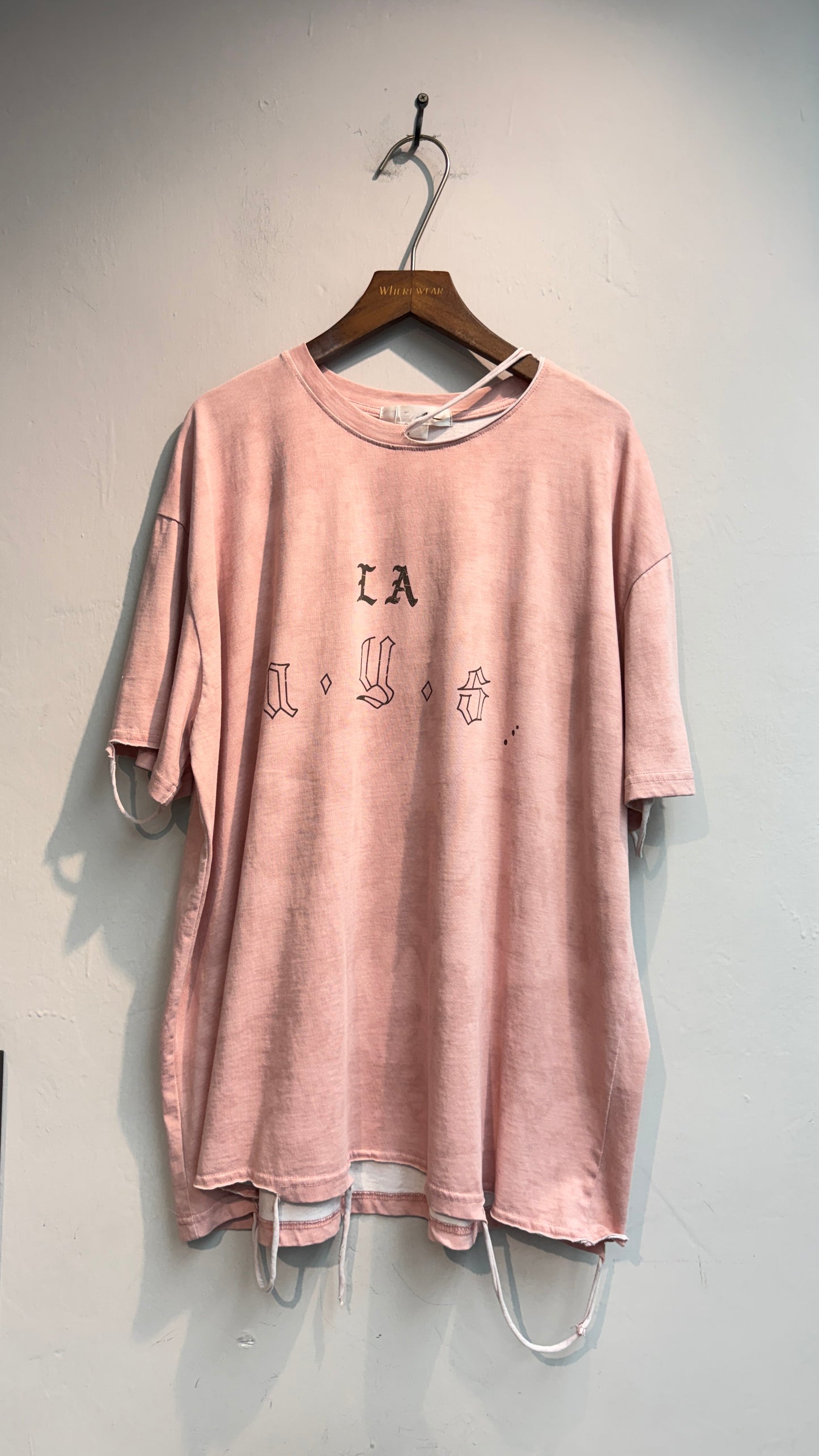 Washing damaged tee #00749