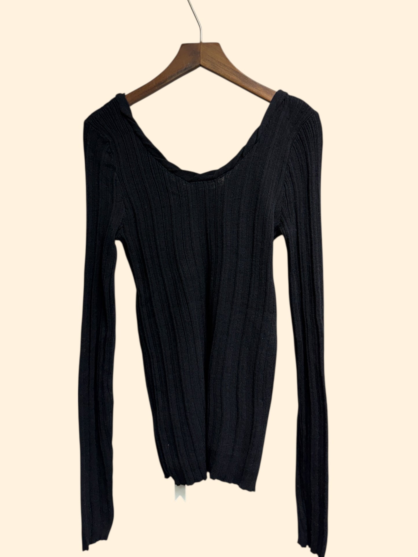 Twist collar knit top