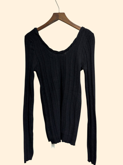Twist collar knit top